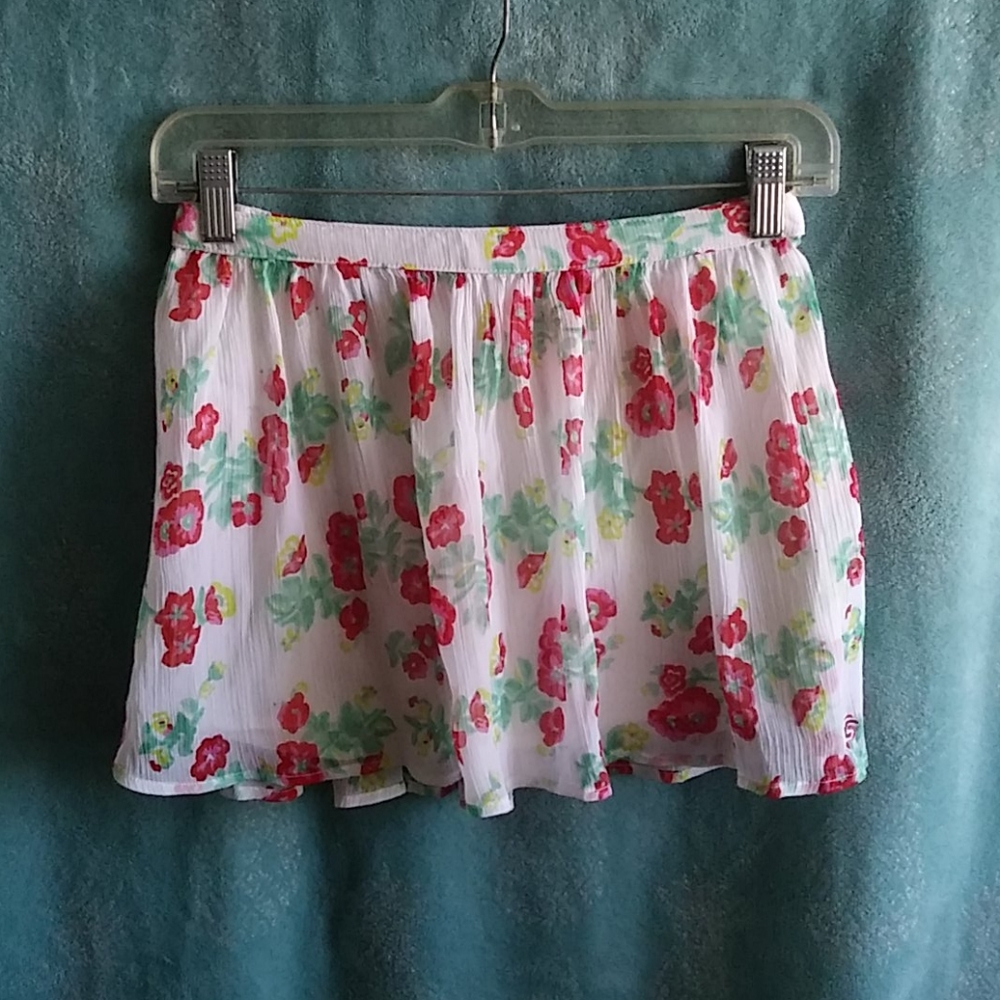 Hollister skirt